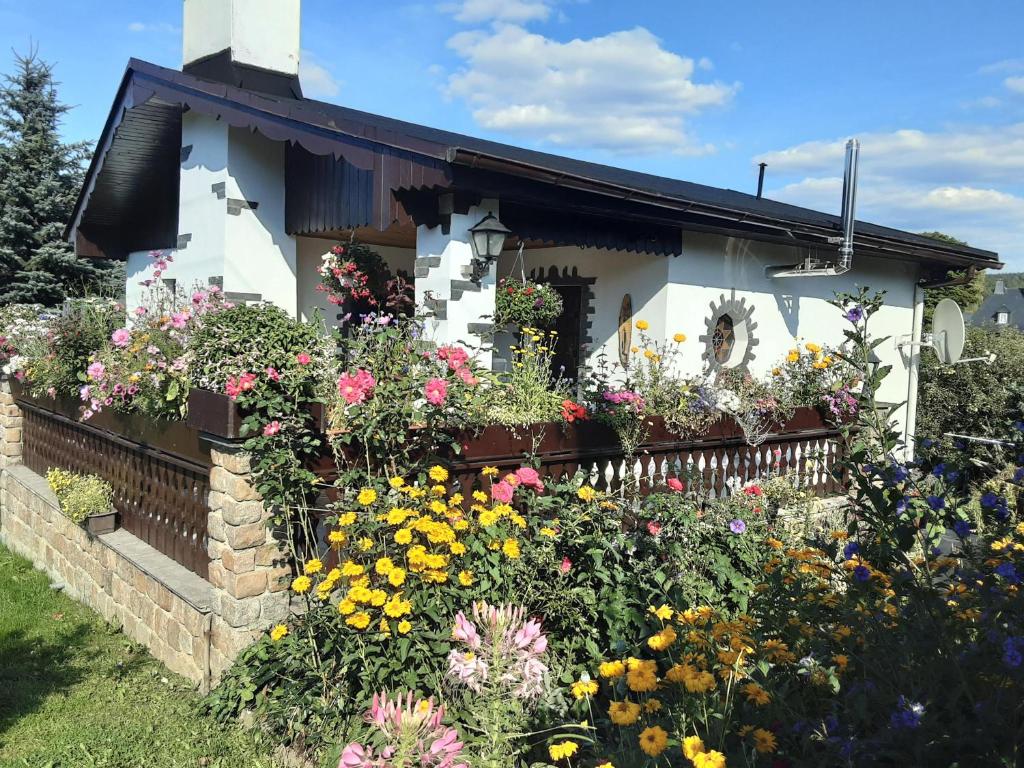 Maison de vacances Ferienhaus Werner Oelsnitzer Str. 40 08223 Neustadt