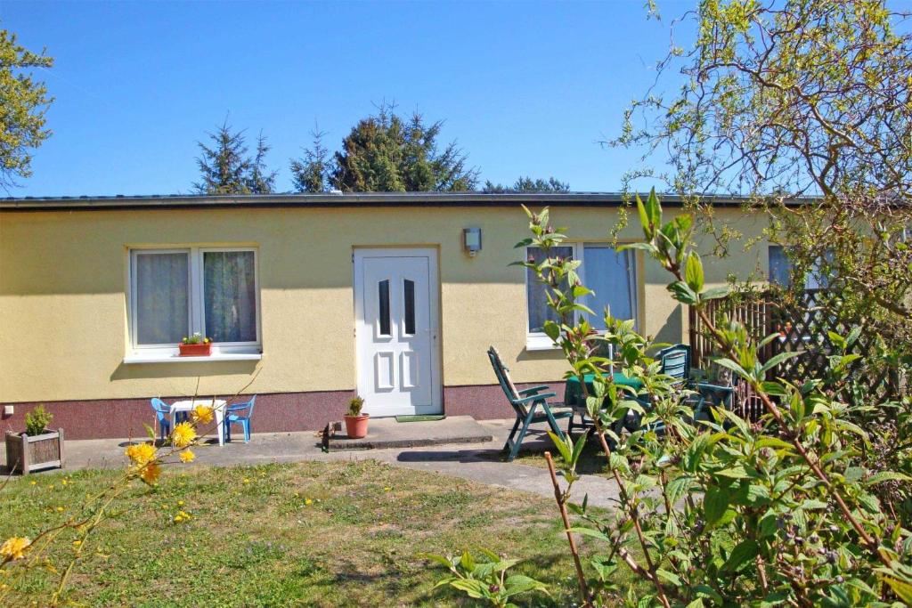 Maison de vacances Ferienhaus Zinnowitz USE 861 Wiesenweg 13 17454 Zinnowitz