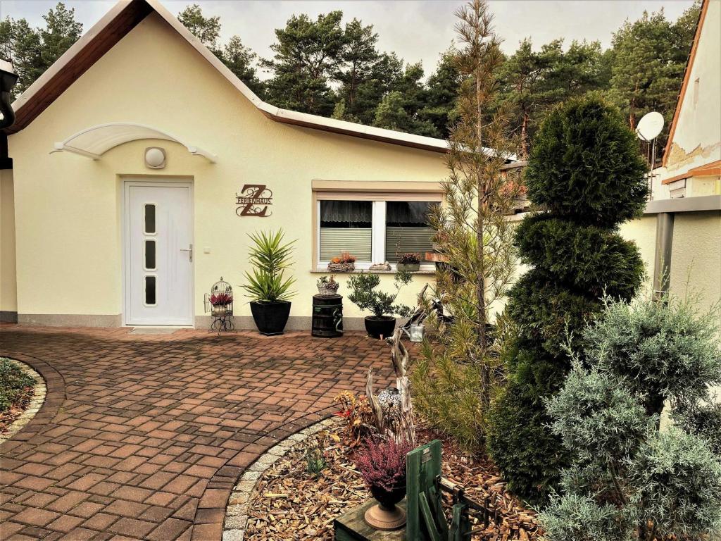 Ferienhaus Zschieck Ernst-Thälmann-Straße 20, 02991 Torno