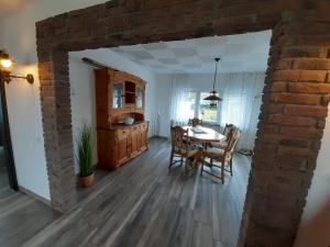Maison de vacances Ferienhaus Zum Hochstein Hochsteinsiedlung 14a 56729 Ettringen Rhénanie-Palatinat