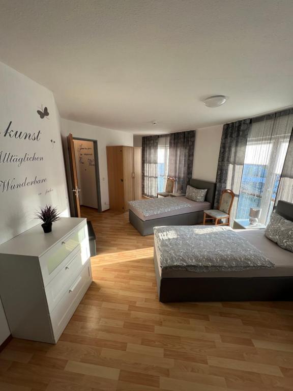 Ferienhaus Zur Sonne Cosmarstraße 1 H, 99867 Gotha