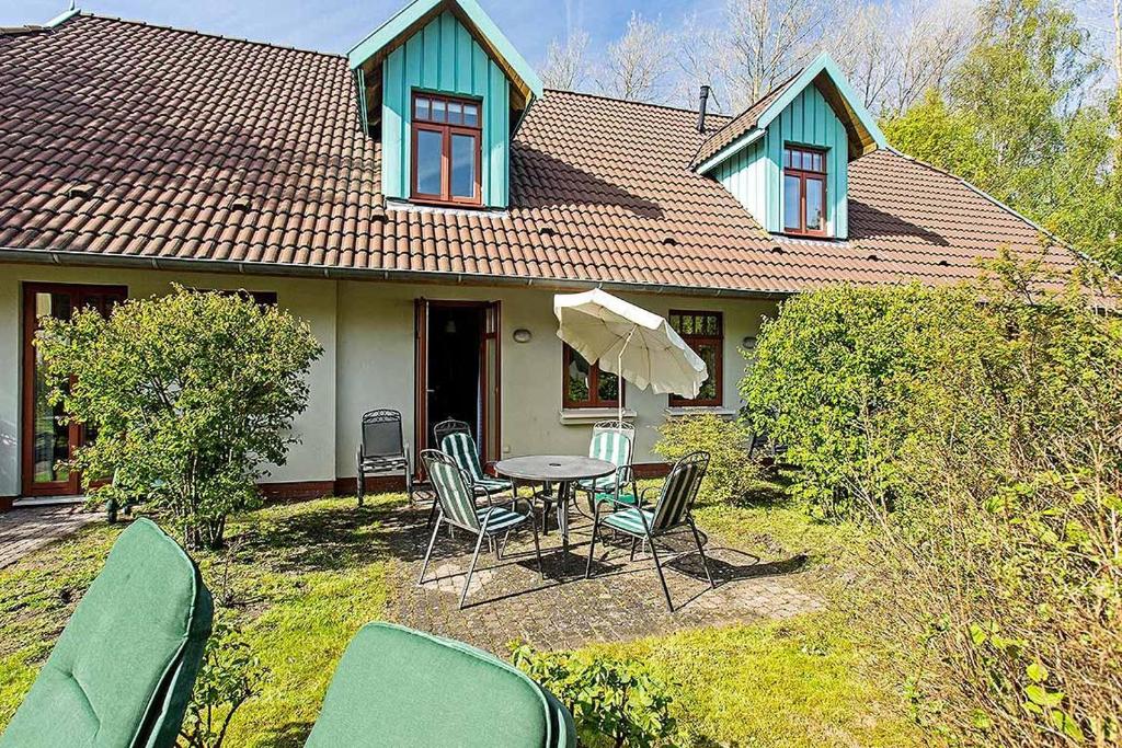 Maison de vacances Ferienhaussiedlung Strandperlen Buchenhof 5b (Typ V) Buchenhof 5b 18347 Wustrow