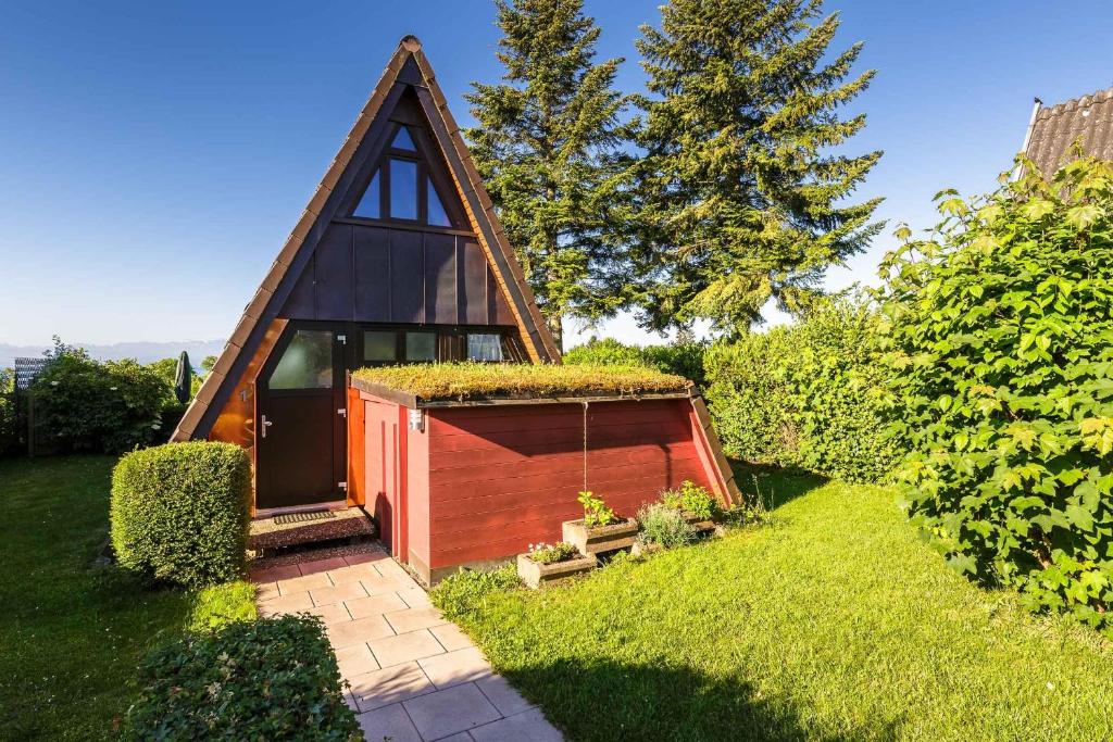 Ferienwohnpark Immenstaad am Bodensee Nurdachhaus Typ 7 ND 01 Gehrenbergstr. 50, 88090 Immenstaad am Bodensee