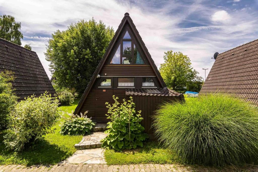 Ferienwohnpark Immenstaad am Bodensee Nurdachhaus Typ 7 ND 54 Gehrenbergstr. 50, 88090 Immenstaad am Bodensee