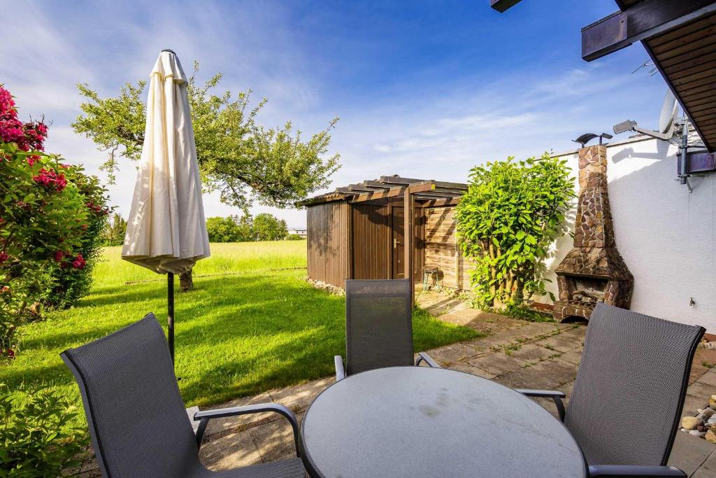 Ferienwohnpark Immenstaad am Bodensee Satteldachhaus Typ 9 SD 11 Gehrenbergstr. 50, 88090 Immenstaad am Bodensee