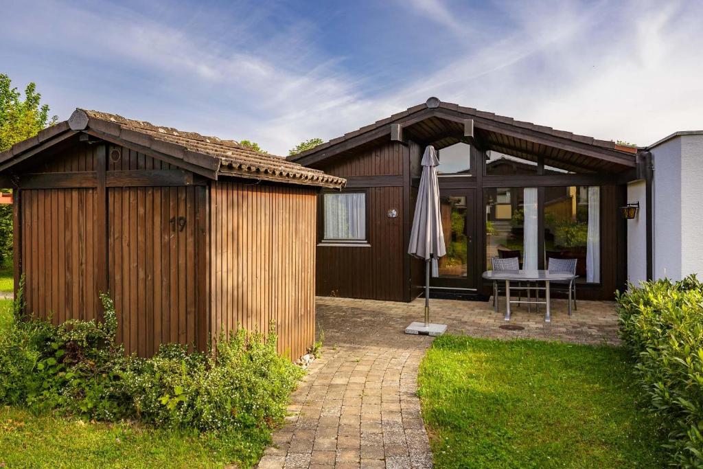 Ferienwohnpark Immenstaad am Bodensee Satteldachhaus Typ 9 SD 19 Gehrenbergstr. 50, 88090 Immenstaad am Bodensee