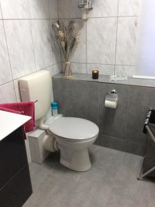 Ferienwohnung Mahlsdorf-Ein Quäntchen mehr