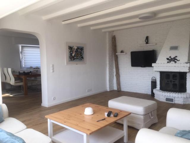 Maison de vacances Ferienwohnung mit Blick ins Rheintal Winzerstraße 6 Erdgeschoss, rechte Haustür 53579 Erpel