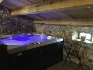 ferme avec jacuzzi et sauna