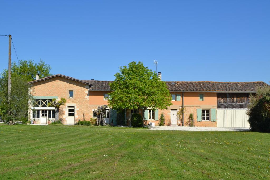 Maison de vacances Ferme de Mouline Lieu-dit Mouline Ferme de Mouline 33490 Sainte-Foy-la-Longue