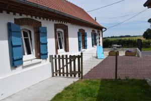 Maison de vacances Ferme du lin : Angelin 6 rue Général de Gaulle 80150 Gueschart Picardie