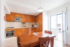 FLH Ericeira Family House with Terrace