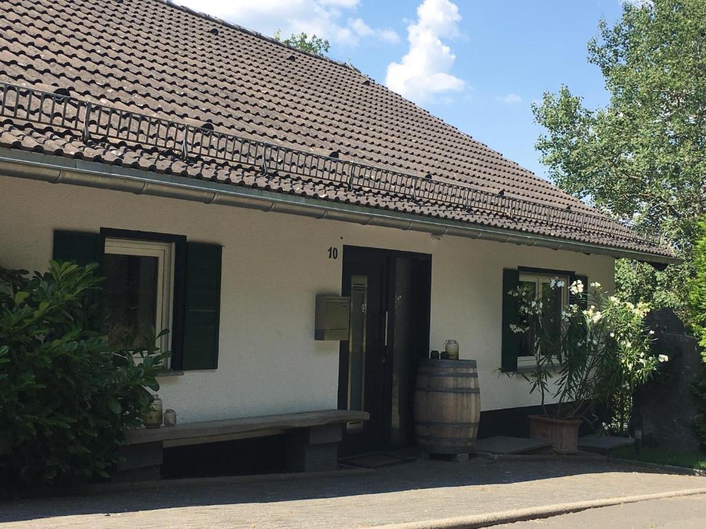 Maison de vacances Forsthaus in Katzwinkel Uesser Weg 10 54552 Katzwinkel