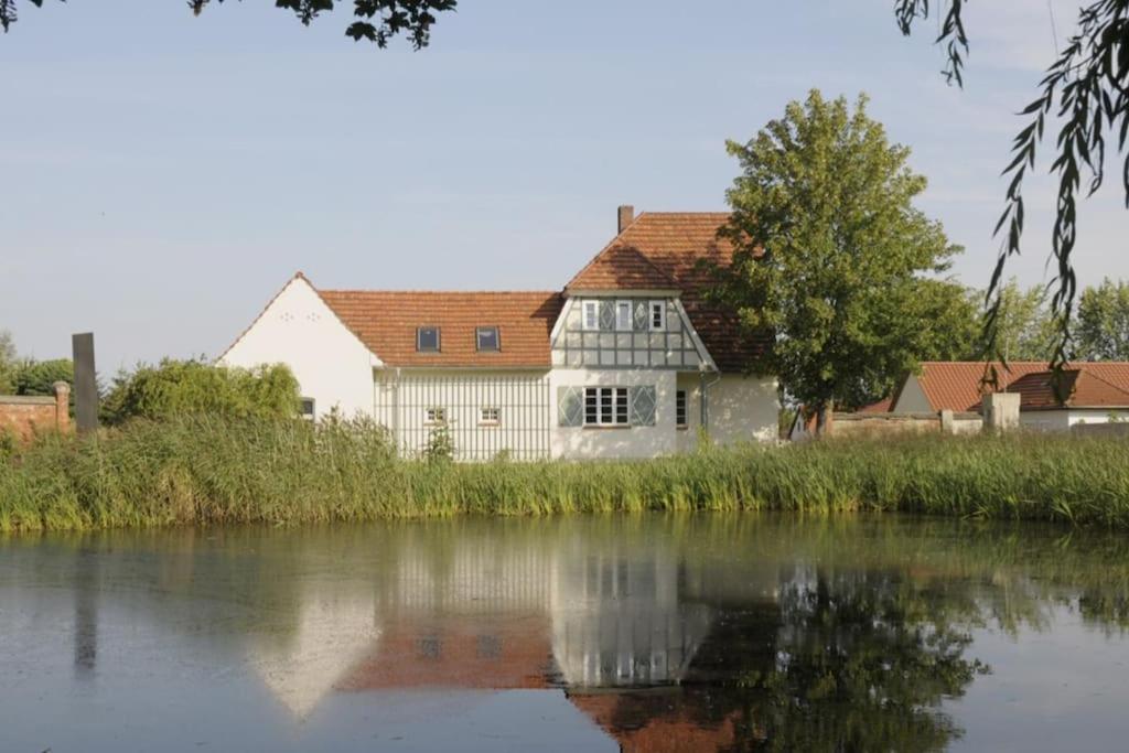 Maison de vacances Forsthaus Lelkendorf / Ferienwohnung 1 Peeneweg 17168 Lelkendorf