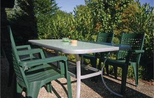 Four-Bedroom Holiday Home in Oberaula OT Hausen