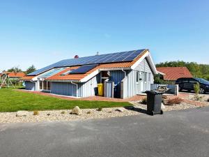 Four-Bedroom Holiday home in Otterndorf 12
