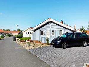 Four-Bedroom Holiday home in Otterndorf 12