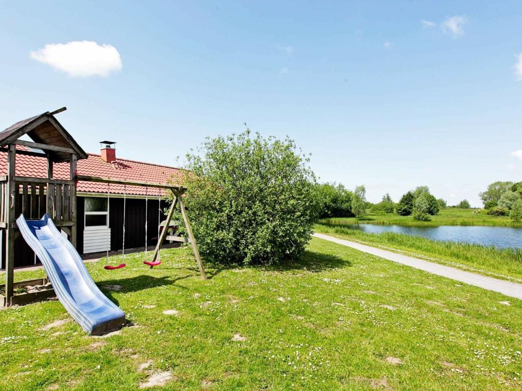 Four-Bedroom Holiday home in Otterndorf 2 , 21762 Otterndorf