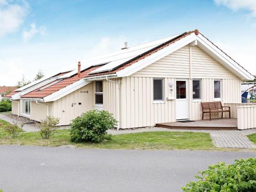 Four-Bedroom Holiday home in Otterndorf 5