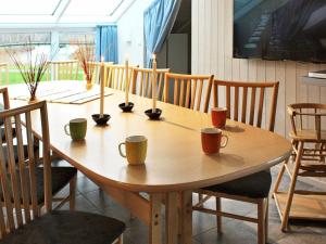 Four-Bedroom Holiday home in Otterndorf 6