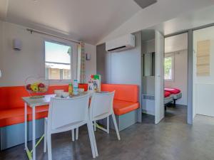 Friendly campsite near the popular seaside resort of Le Cap d'Agde