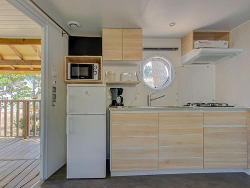 Friendly campsite near the popular seaside resort of Le Cap d'Agde