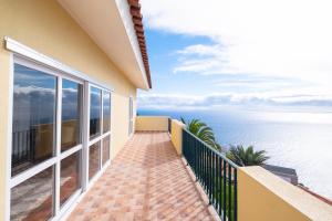 Garajau House - Sunrise to Sunset Ocean View House