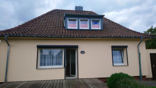 GästeHaus „Barbara” mit Garage in 26919 Brake