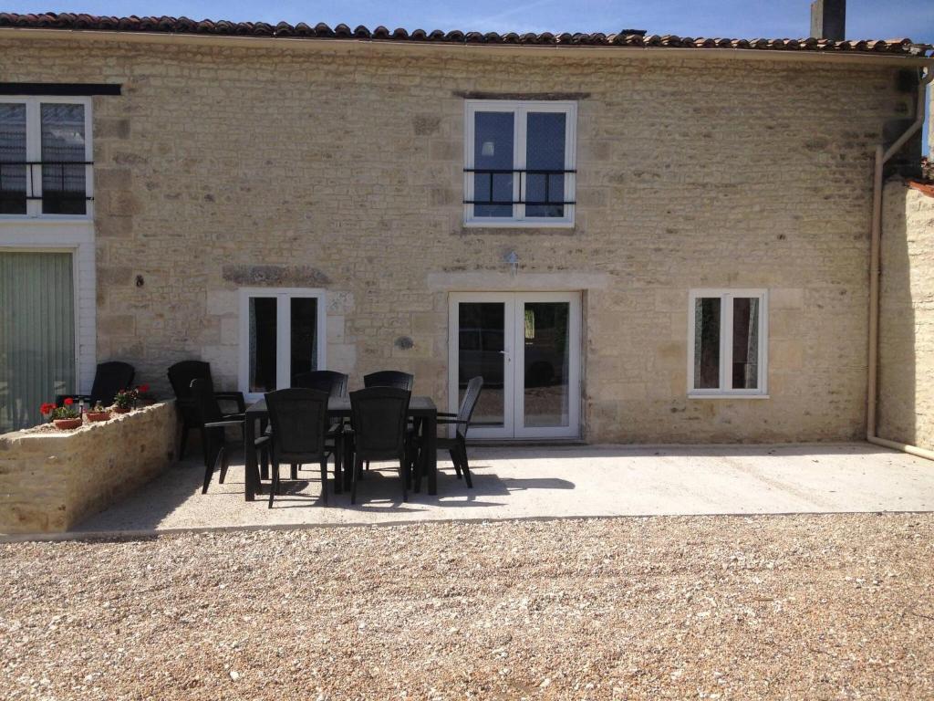 Gemini, Les Constellations Gite Complex 16 Rue des Puits, 17330 Doeuil-sur-le-Mignon