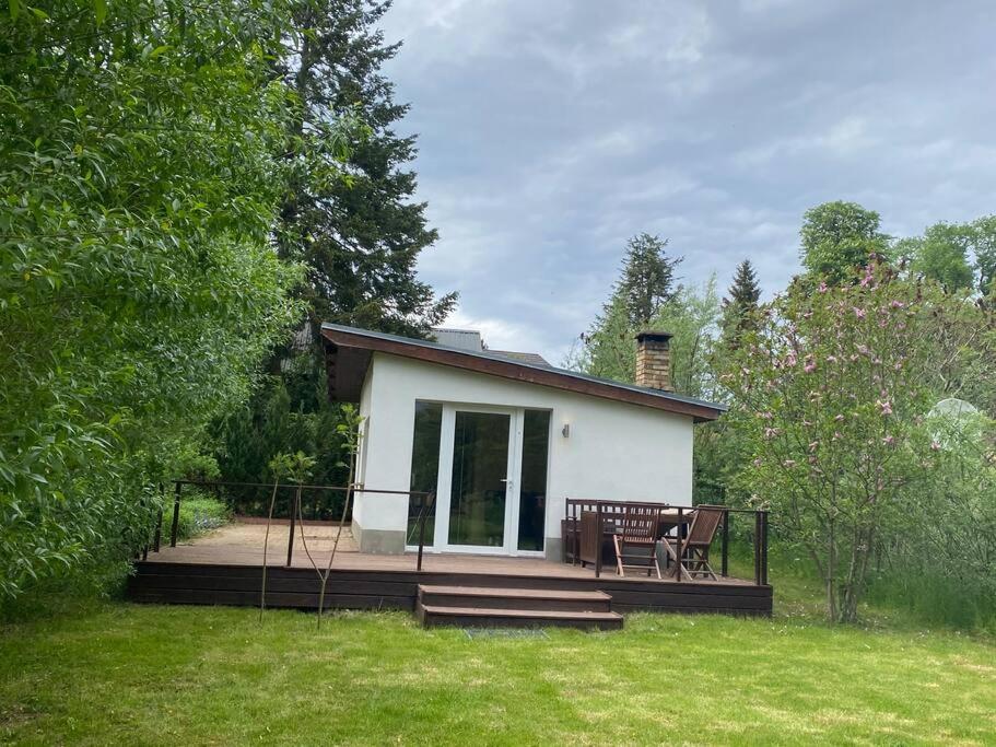 Maison de vacances Gemütlicher Bungalow mit Seezugang 35 Canower Allee 17255 Wustrow