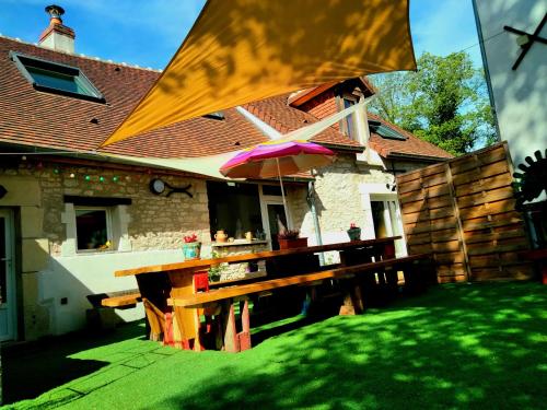 Gîte 15 personnes Sancerre Guédelon Loire Bourgogne
