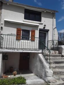 Maison de vacances GITE 2 ADULTES ET 1 ADO. Longuessagne 48130 Aumont-Aubrac Languedoc-Roussillon