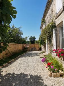 Maison de vacances Gîte 4 étoiles avec hébergement insolite - 10 personnes 4 La Bigotière 85240 Foussais Pays de la Loire