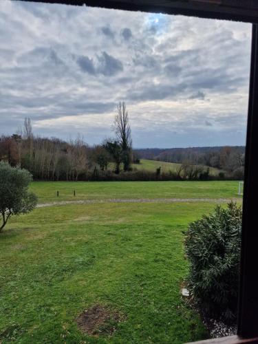GITE à BOISSE près d'ISSIGEAC 24560 DORDOGNE