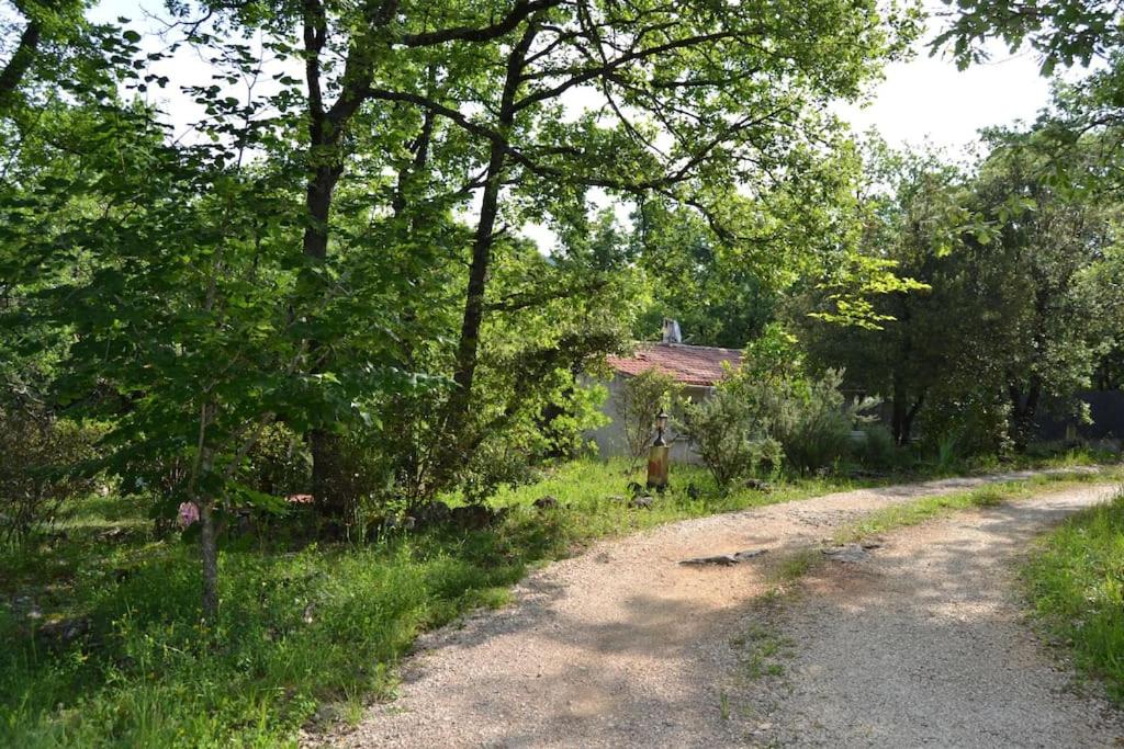 Maison de vacances Gîte à la campagne 727 Chemin de la Limatte 83870 Signes