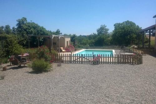 Gîte à la ferme avec piscine