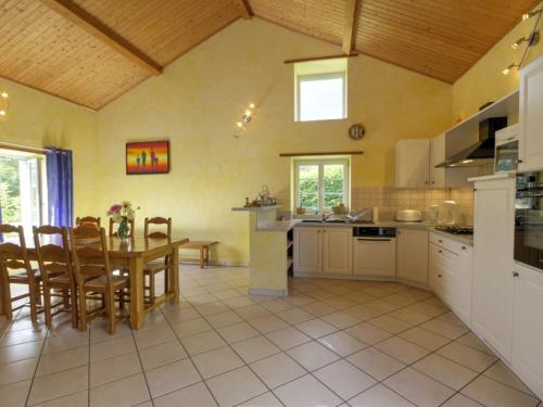 Gîte Aboën, 3 pièces, 6 personnes - FR-1-496-14