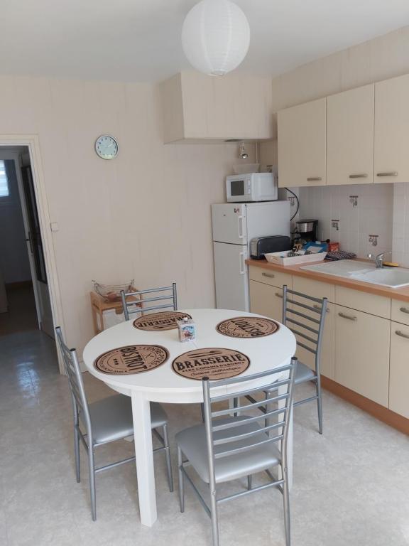 Gîte Araules, 3 pièces, 4 personnes - FR-1-582-263