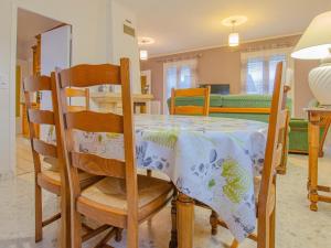 Gîte Arcis-sur-Aube, 4 pièces, 5 personnes - FR-1-543-57
