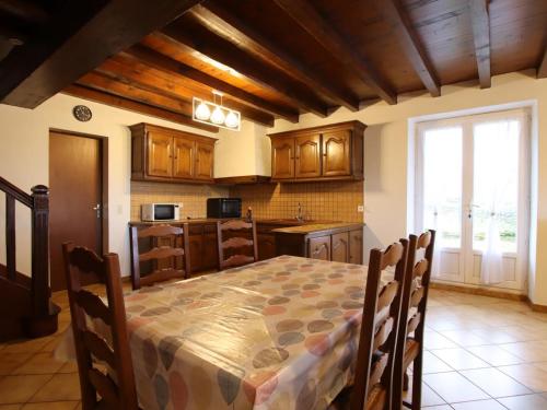 Gîte Arette, 3 pièces, 4 personnes - FR-1-384-291