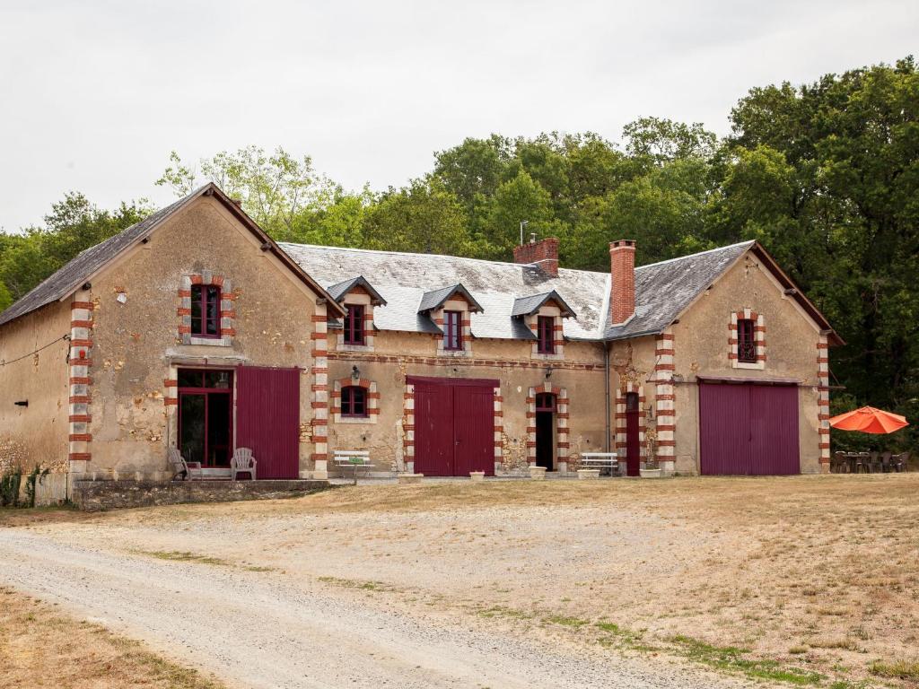 Maison de vacances Gîte Arthon, 5 pièces, 8 personnes - FR-1-591-49 Chandaire 36330 Arthon