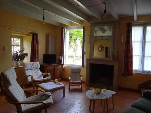 Gîte Asnières-sur-Vègre, 3 pièces, 5 personnes - FR-1-410-237