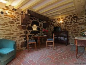 Maison de vacances Gîte Athis-Val de Rouvre, 2 pièces, 2 personnes - FR-1-497-135 1 rue des Marchands La Carneille 61100 La Carneille Normandie