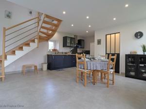 Maison de vacances Gîte Athis-Val de Rouvre, 3 pièces, 4 personnes - FR-1-497-153 N°2 La Bourdonnière LA CARNEILLE 61100 La Carneille Normandie