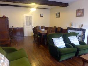 Gîte Aubepierre-sur-Aube, 5 pièces, 9 personnes - FR-1-611-1