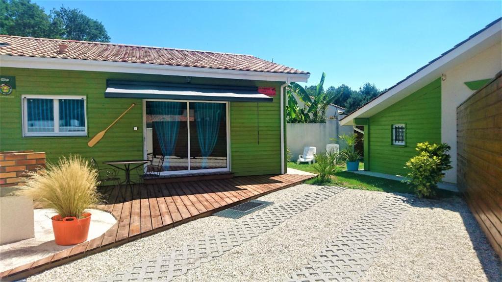 Maison de vacances GÎTE avec piscine à 15 min de l'océan et 35 min de Bordeaux 12 chemin des meynieux 33480 Brach