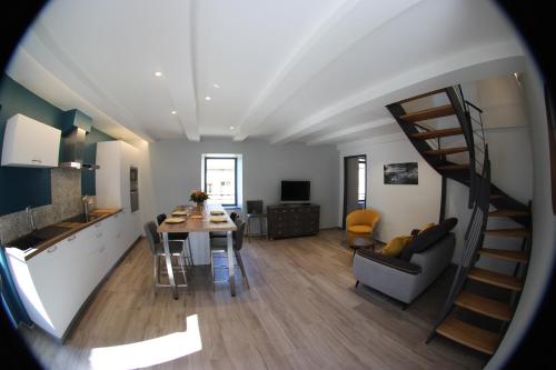 Gîte avec piscine intérieure