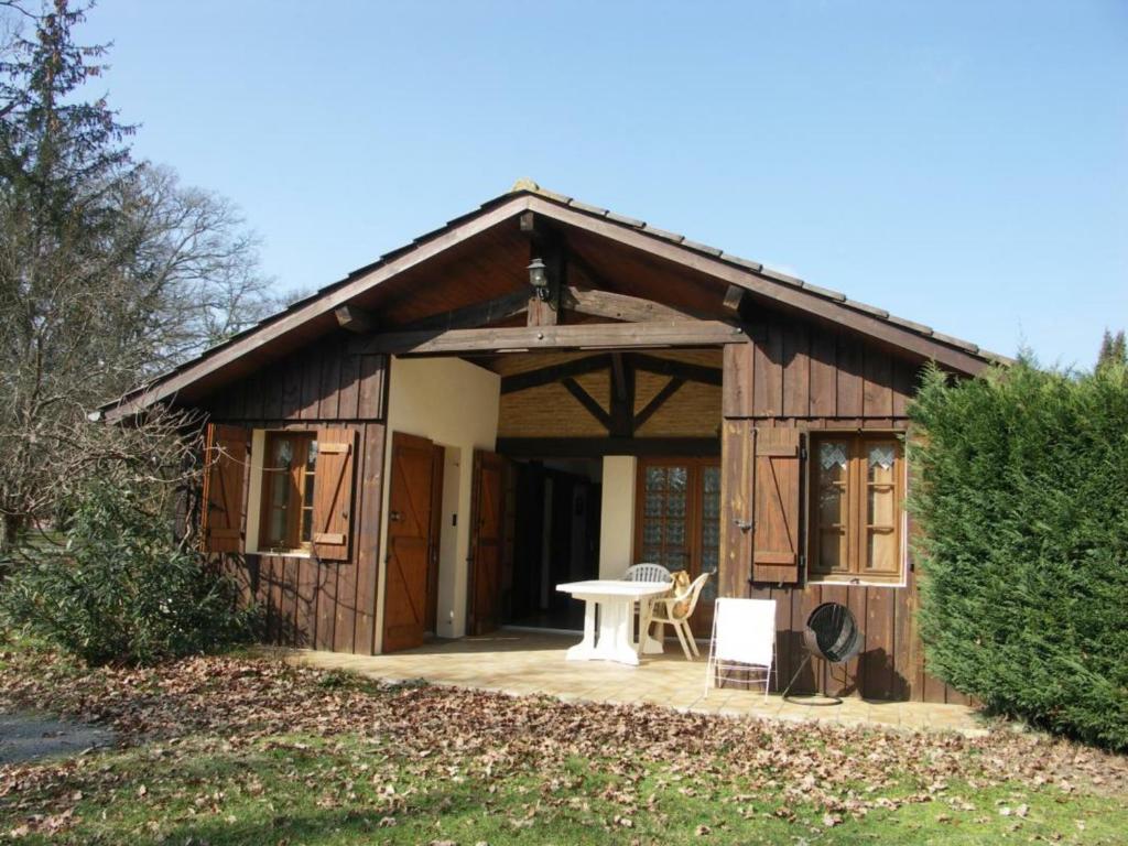 Maison de vacances Gîte Azur, 3 pièces, 4 personnes - FR-1-360-280 178 rue Ernest Legros AZUR 40140 Azur