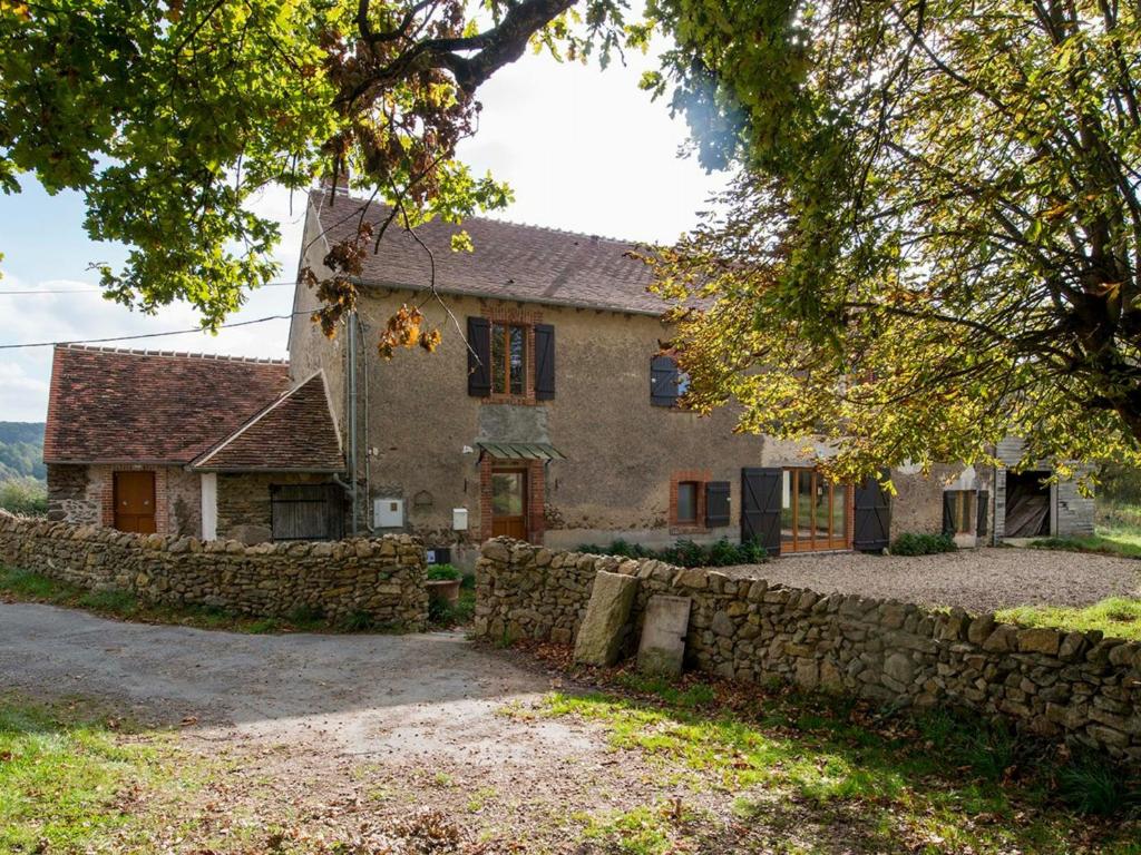 Maison de vacances Gîte Badecon-le-Pin, 6 pièces, 11 personnes - FR-1-591-13 Châtillon, Badecon-le-Pin, France 36200 Badecon-le-Pin