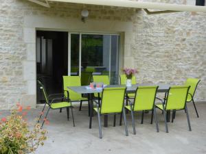 Gîte Balnot-sur-Laignes, 4 pièces, 7 personnes - FR-1-543-182